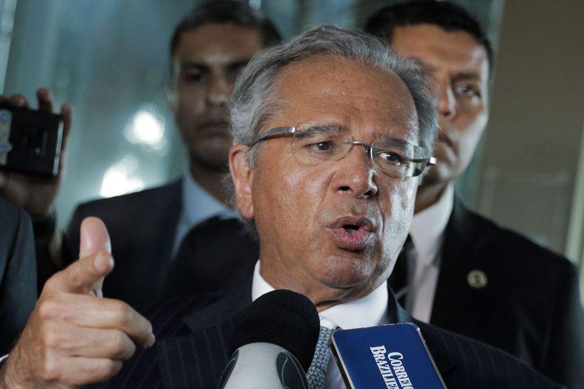 Guedes participa de abertura do Fórum Econômico em Davos